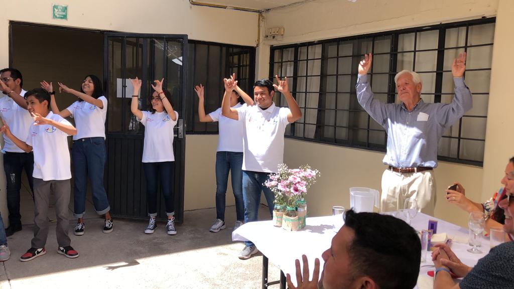 EEESMA- Sonrisas, Signos y Almuerzo de Salmón